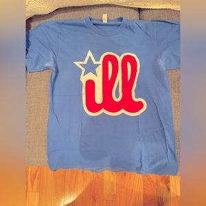 Phillies tee used good condition